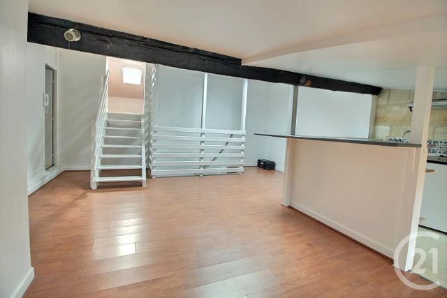 Appartement F2 à vendre - 2 pièces - 33.99 m2 - BORDEAUX - 33 - AQUITAINE - Century 21 Cabinet Rollin
